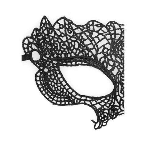 Princess - Black Lace Mask SHOTS