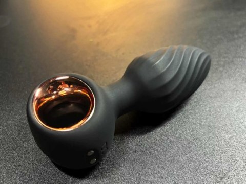 Aisi Rotating Plug Boss of toys