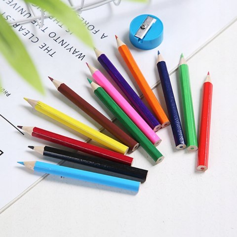 Zestaw kredek do malowania pudełko kredlo farby flamastry zestaw plastyczny Fortrade