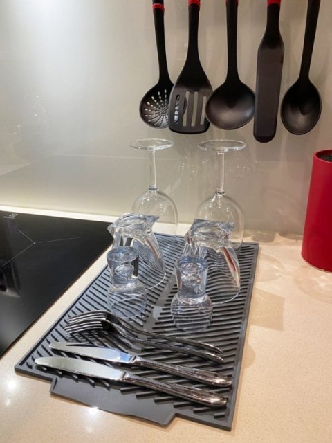 MATA PODKŁADKA SILIKONOWA OCIEKACZ DO NACZYŃ 39x25cm 3088 Brunbeste