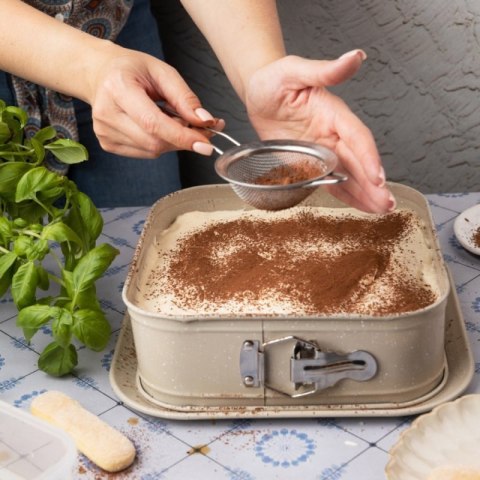 FORMA BLACHA KWADRATOWA ROZPINANA DO CIASTA 27,5x27,5cm KINGHOFF KH-1977 Kinghoff