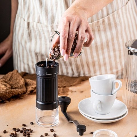 RĘCZNY MŁYNEK DO KAWY Z REGULACJĄ KINGHOFF KH-2002 Kinghoff