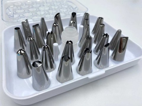 RĘKAW CUKIERNICZY DO DEKORACJI CIAST TYLKI 26szt. 1580 Brunbeste