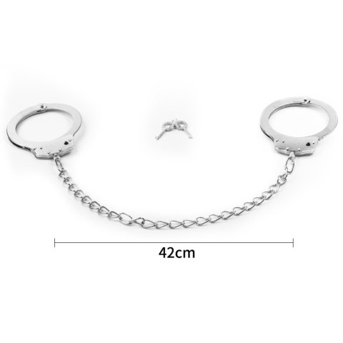 Fetish Pleasure Metal Leg Cuffs LoveToy - Boys of Toys Sp. z o.o. (dystrybutor)