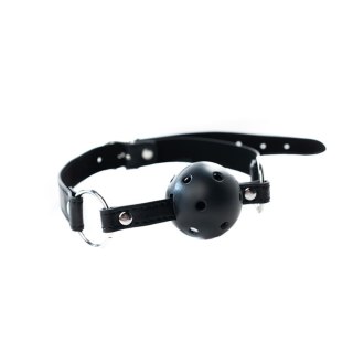 Black breathable ball gag with adjustable
strap. Fantasy - Boys of Toys Sp. z. o.o. (dystrybutor)